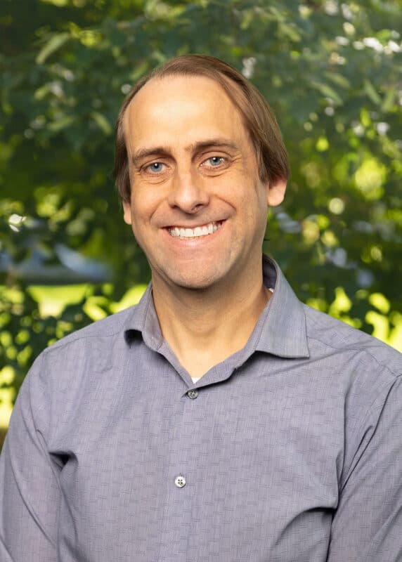 Josh Hathaway headshot