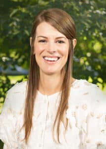 Lauren McNeill headshot