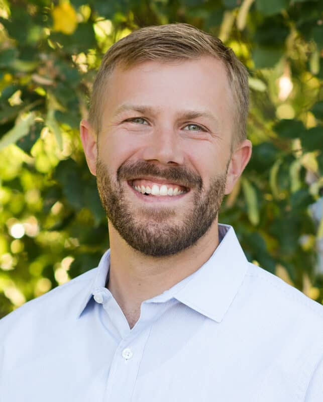 Erik Swanton headshot