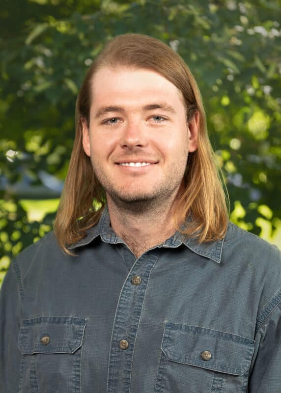 Ryley Richart headshot