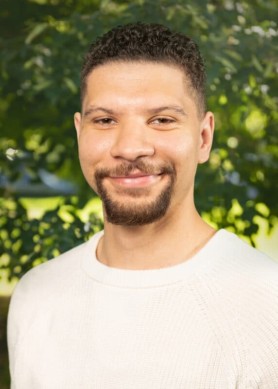 Dominic Bledsoe headshot
